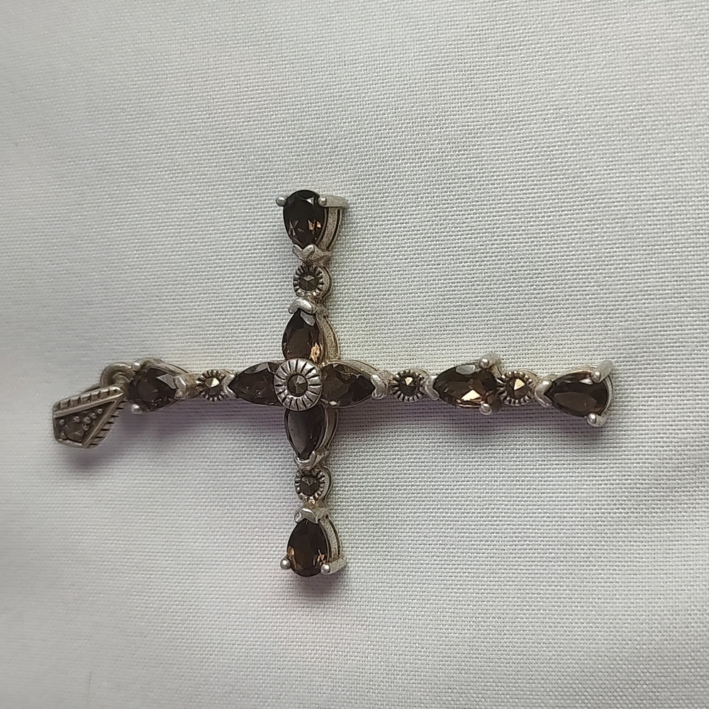 Beautiful Sterling Silver Smokey Topaz Cross Pendant FAS